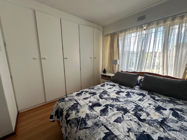 To Let 3 Bedroom Property for Rent in Wynberg Western Cape